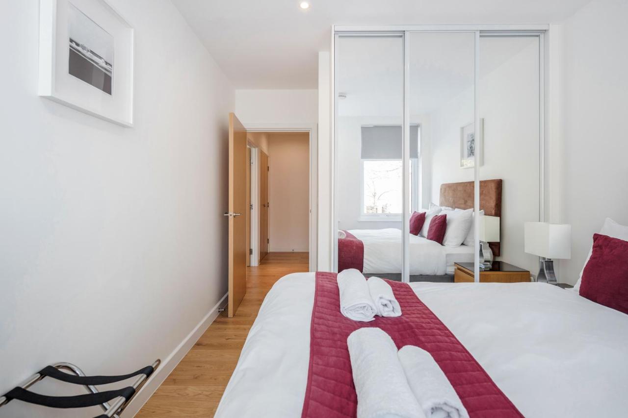 Roomspace Serviced Apartments - Swan House Leatherhead Luaran gambar